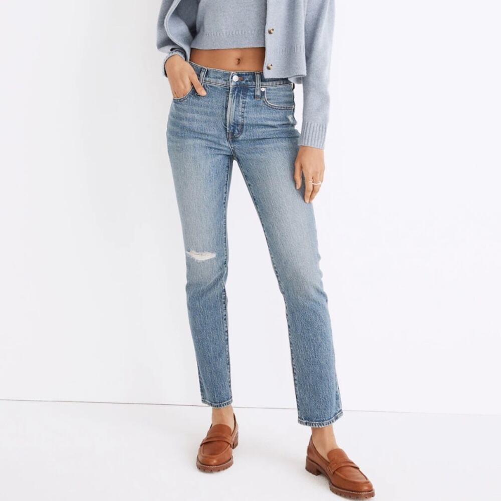 Madewell the perfect vintage light wash distressed jeans size 26P B150